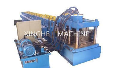China rolo do canal do teto 380v que forma a máquina com sistema de controlo automático completo fornecedor
