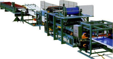 China Linha de produção contínua de aço colorida do painel de sanduíche com 5 toneladas de capacidade fornecedor